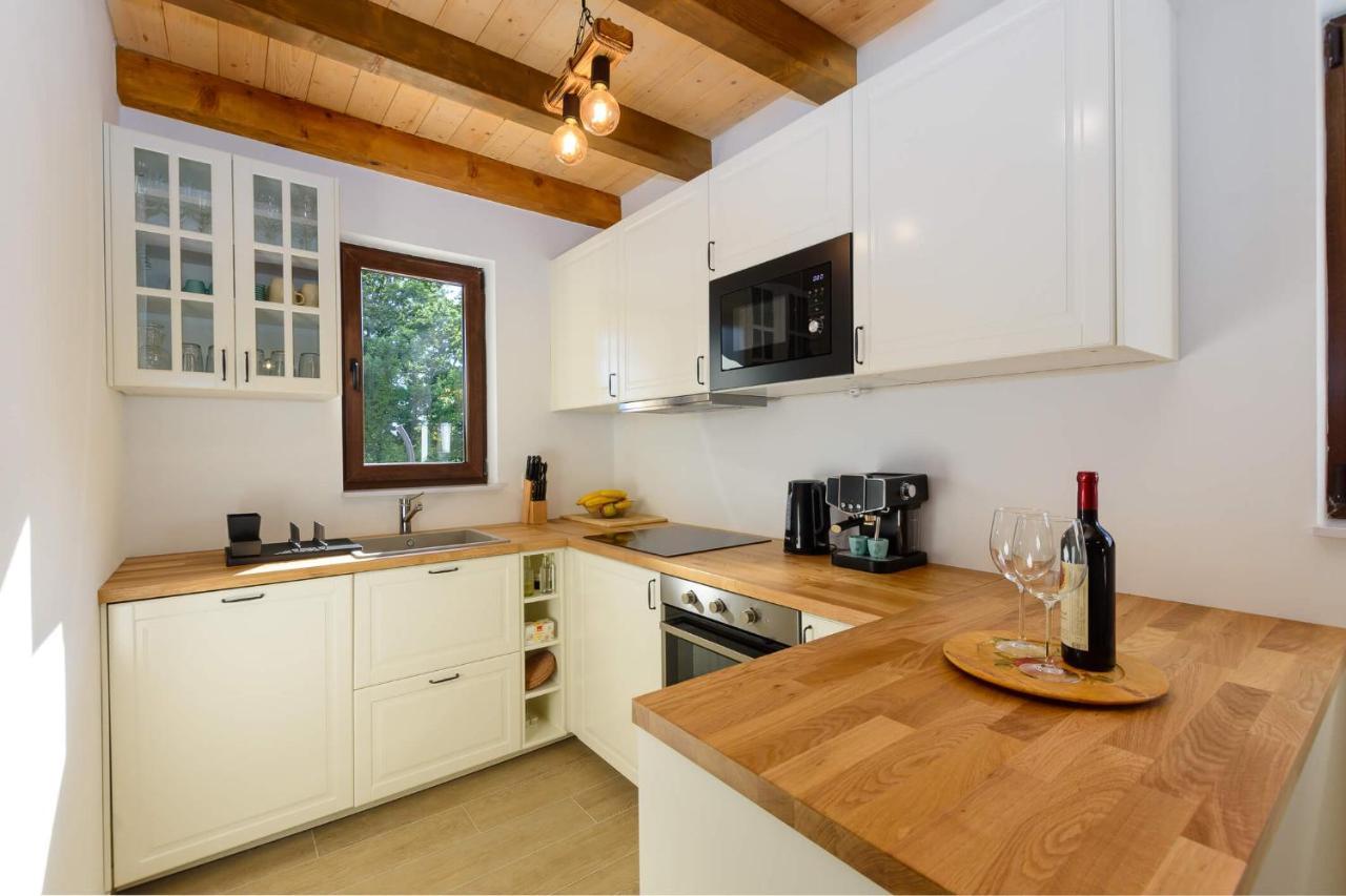 Villa David - Luxurious Secluded Villa With A Heated Pool Butkovići Exterior foto
